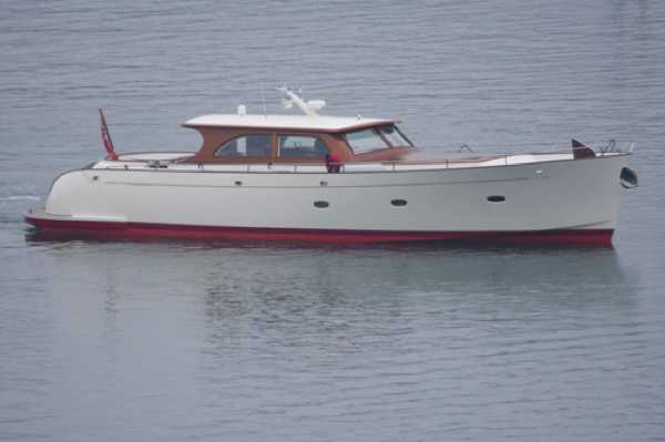 01 May 2022 - 08-56-23

----------------
Superyacht Adele and chase boat Stargazer in Dartmouth, Devon